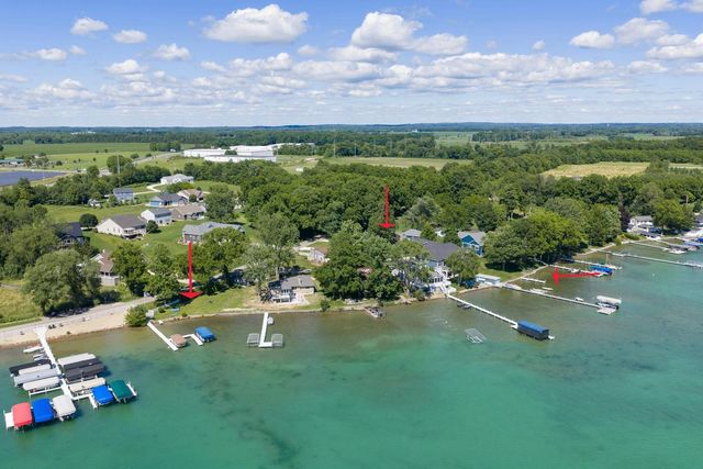 21129 Shore Acres Road, Penn Twp, MI 49031