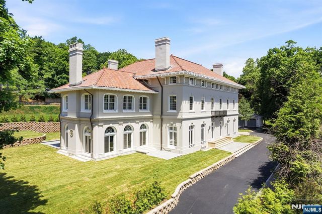 207 Union Street, Montclair, NJ 07042