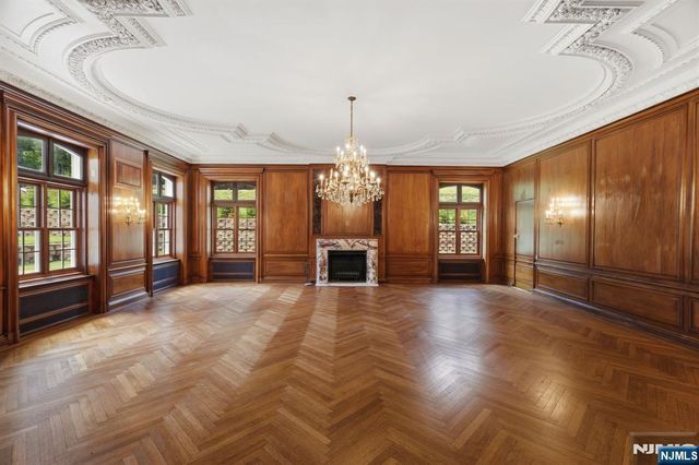 207 Union Street, Montclair, NJ 07042