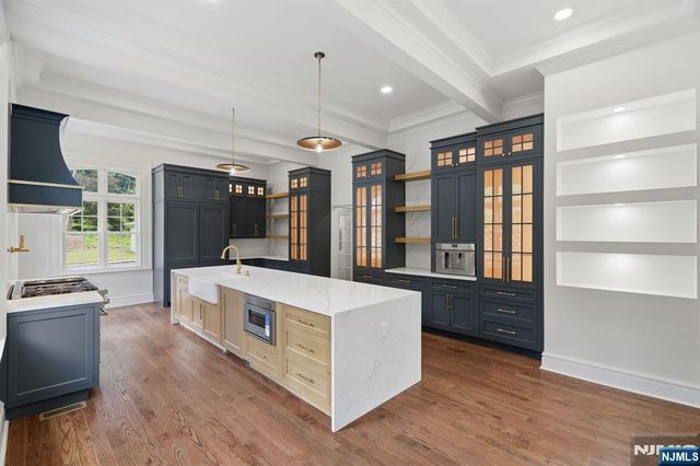 207 Union Street, Montclair, NJ 07042