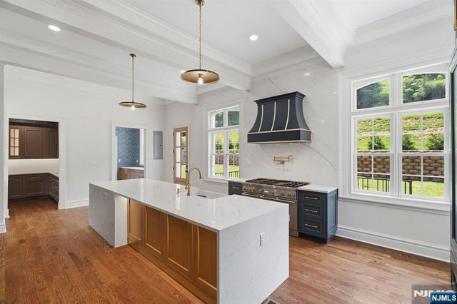 207 Union Street, Montclair, NJ 07042