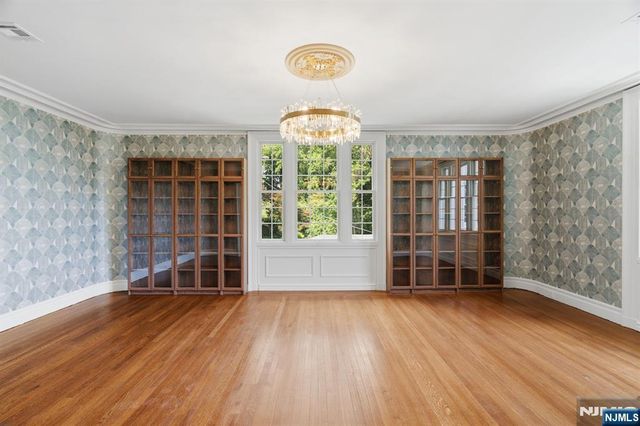 207 Union Street, Montclair, NJ 07042
