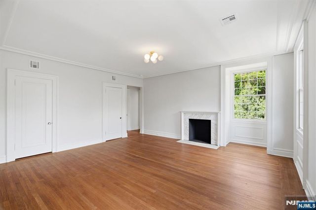 207 Union Street, Montclair, NJ 07042