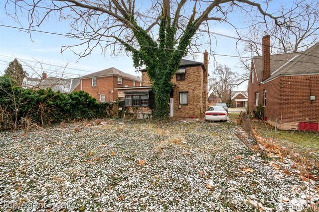 9911 Beaconsfield Street, Detroit, MI 48224