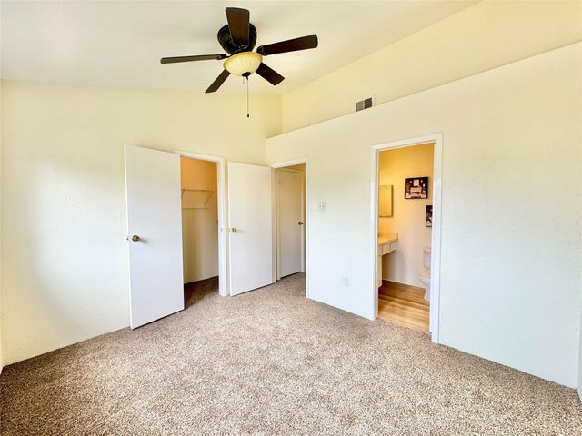 2002 Gentryside Drive 103, Houston, TX 77077