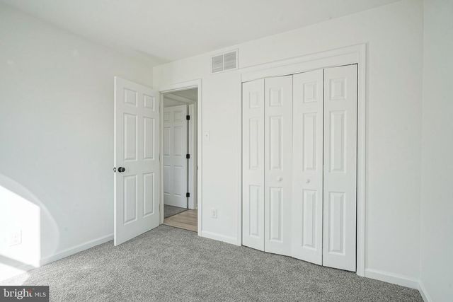 402 HOLLY DR, Atco, NJ 08004