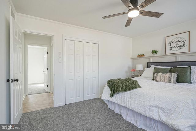 402 HOLLY DR, Atco, NJ 08004