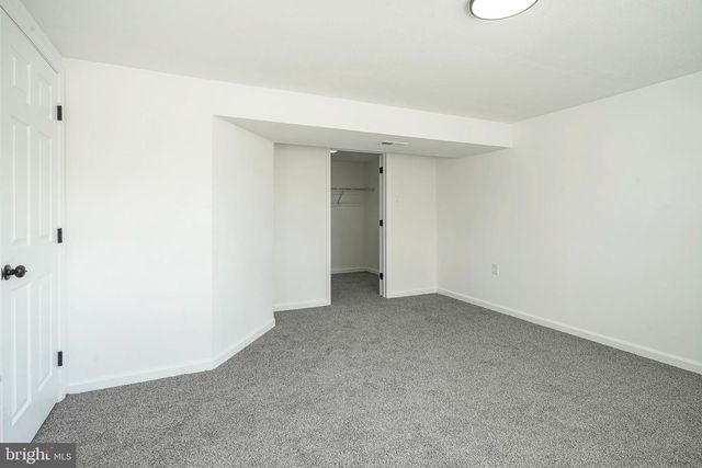 402 HOLLY DR, Atco, NJ 08004