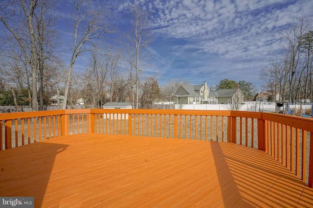 402 HOLLY DR, Atco, NJ 08004