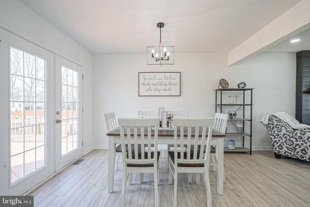 402 HOLLY DR, Atco, NJ 08004