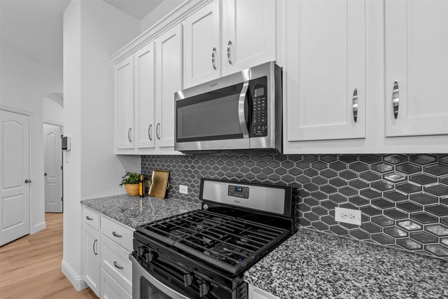 1204 Caney Creek Lane, Mckinney, TX 75071