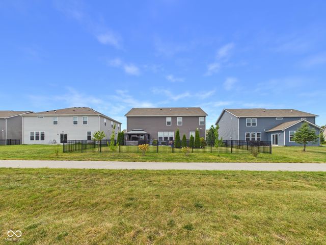 8862 Springbrook Drive, Pendleton, IN 46064