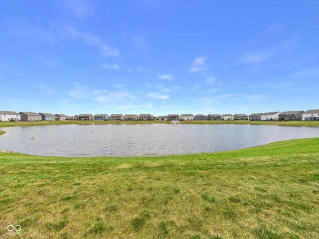 8862 Springbrook Drive, Pendleton, IN 46064