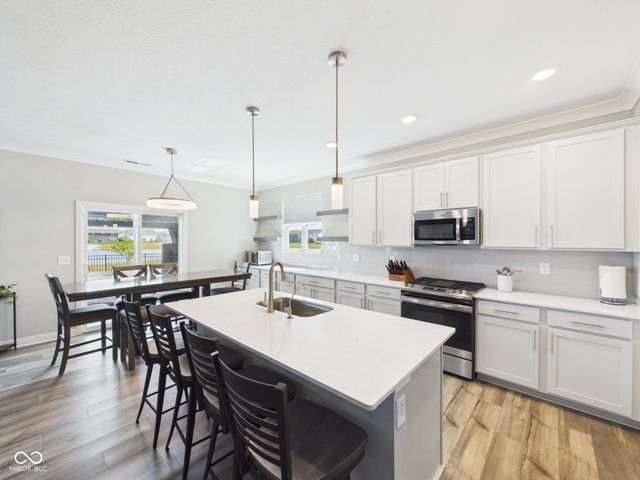 8862 Springbrook Drive, Pendleton, IN 46064