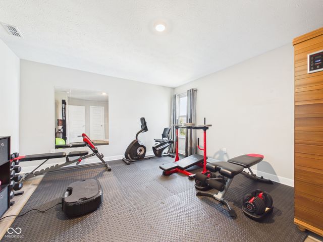 8862 Springbrook Drive, Pendleton, IN 46064
