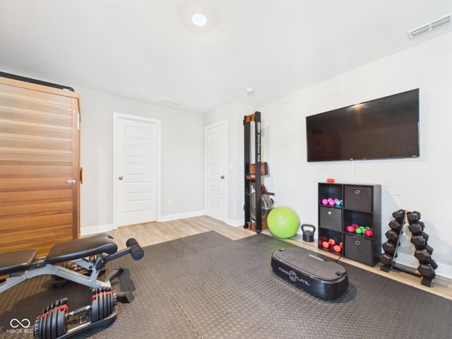 8862 Springbrook Drive, Pendleton, IN 46064