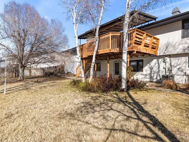 4007 Hillside Dr, Pueblo, CO 81008