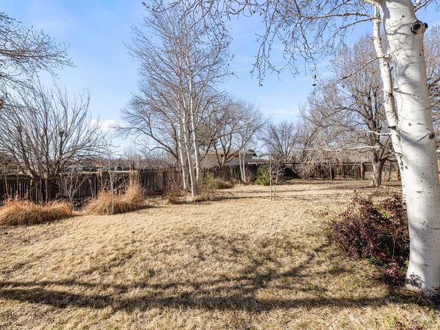 4007 Hillside Dr, Pueblo, CO 81008