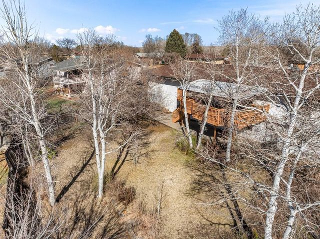 4007 Hillside Dr, Pueblo, CO 81008