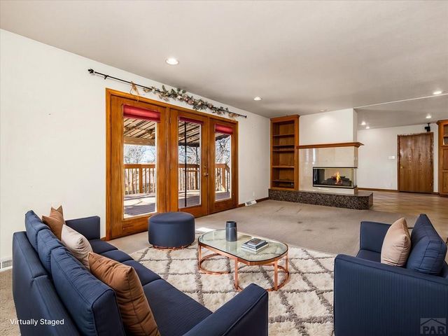 4007 Hillside Dr, Pueblo, CO 81008