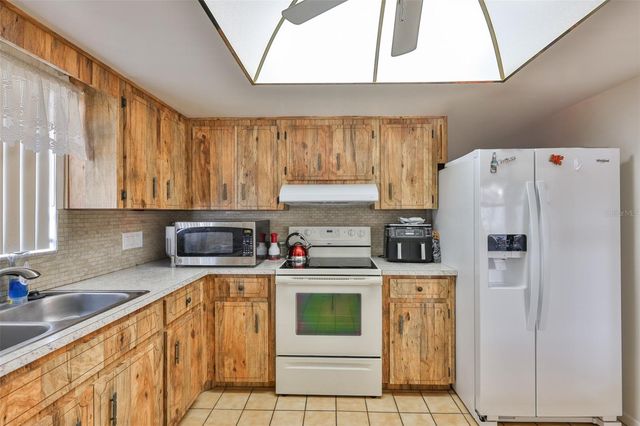 5534 22ND AVENUE N, St Petersburg, FL 33710