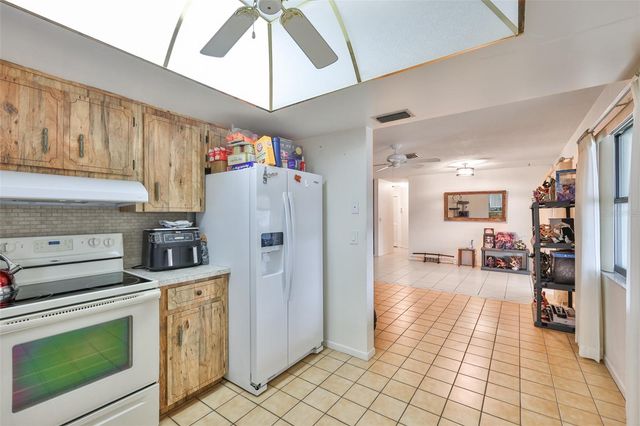 5534 22ND AVENUE N, St Petersburg, FL 33710