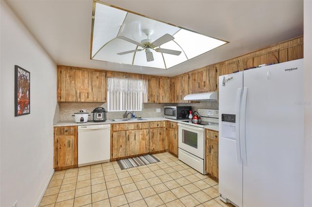 5534 22ND AVENUE N, St Petersburg, FL 33710