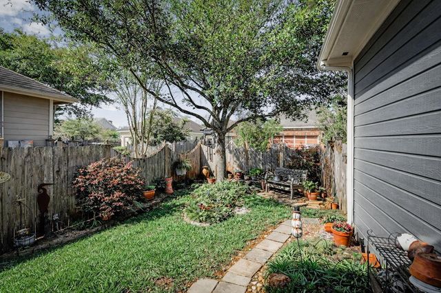 17011 Apple River Drive, Cypress, TX 77433