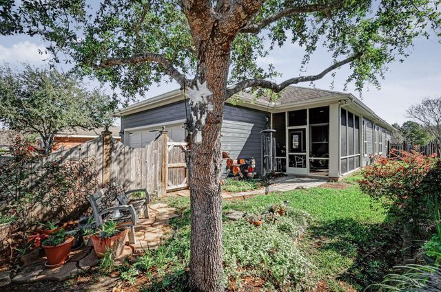 17011 Apple River Drive, Cypress, TX 77433