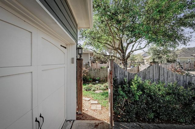 17011 Apple River Drive, Cypress, TX 77433