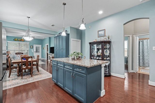 17011 Apple River Drive, Cypress, TX 77433