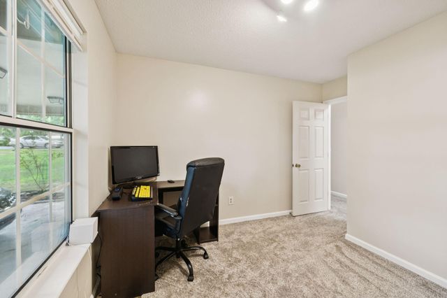 1018 Ridgeway Avenue, Signal Mountain, TN 37377