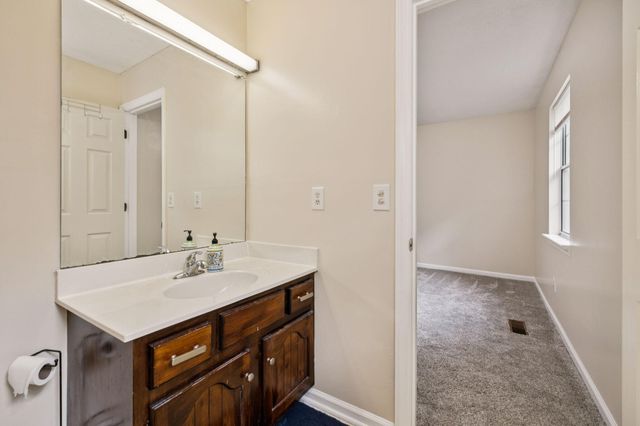 1018 Ridgeway Avenue, Signal Mountain, TN 37377