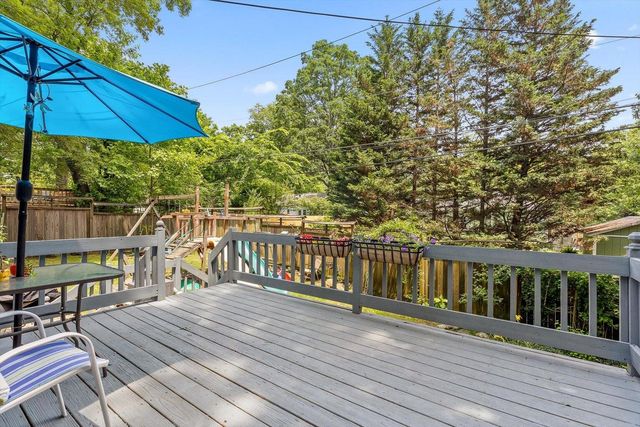 1018 Ridgeway Avenue, Signal Mountain, TN 37377