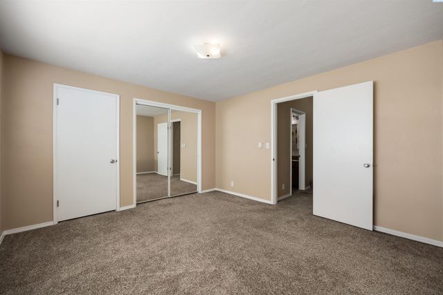 218 N Underwood St, Kennewick, WA 99337