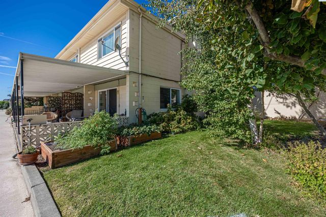 218 N Underwood St, Kennewick, WA 99337