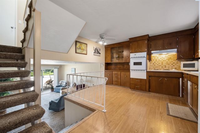 218 N Underwood St, Kennewick, WA 99337