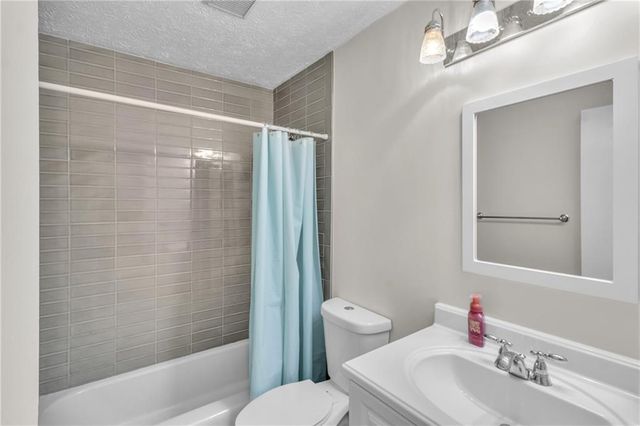 611 Navarre Drive, Stone Mountain, GA 30087