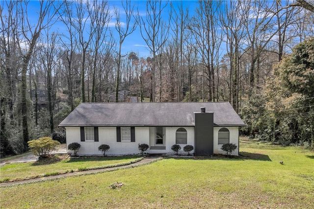 611 Navarre Drive, Stone Mountain, GA 30087