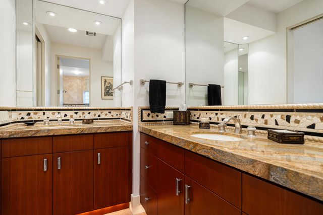 950 Andreas Canyon Drive, Palm Desert, CA 92260