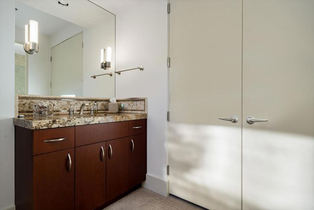 950 Andreas Canyon Drive, Palm Desert, CA 92260