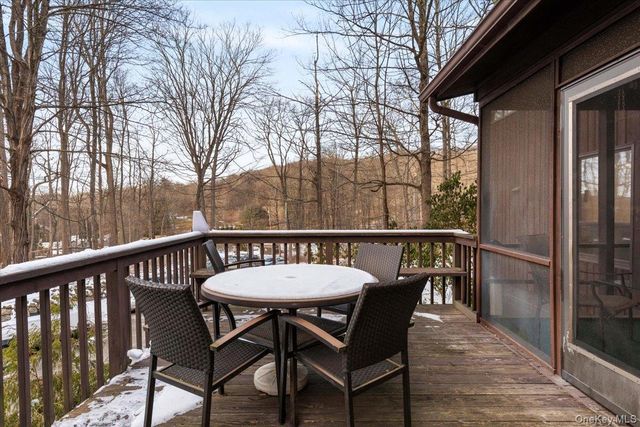 111 Philipse Brook Road, Garrison, NY 10524