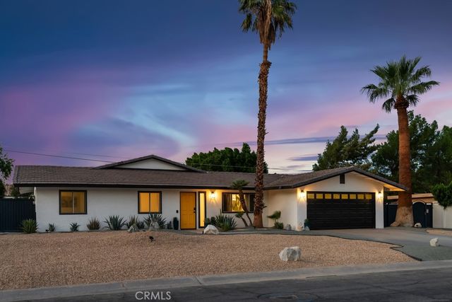 1980 E Rochelle Road, Palm Springs, CA 92262