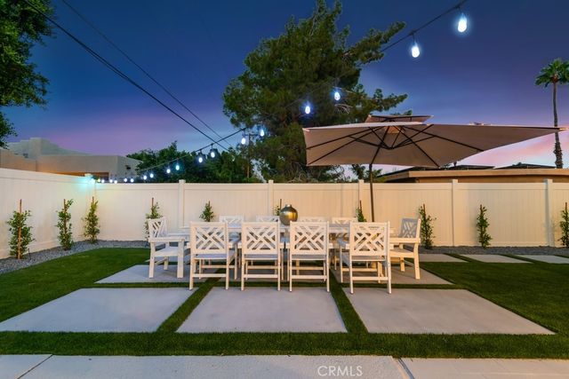 1980 E Rochelle Road, Palm Springs, CA 92262