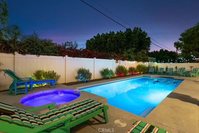 1980 E Rochelle Road, Palm Springs, CA 92262