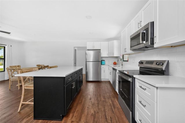410 W GRACE STREET, Punta Gorda, FL 33950