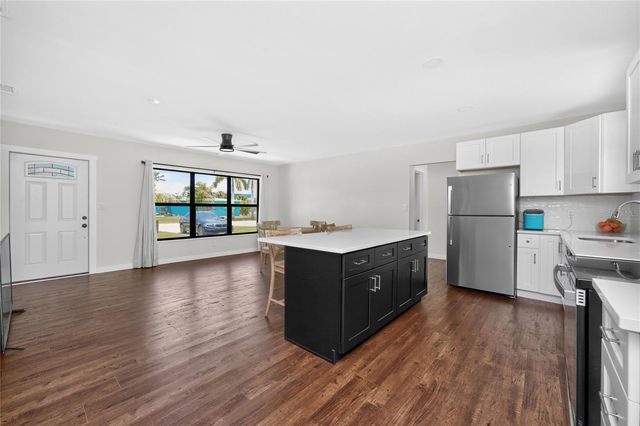 410 W GRACE STREET, Punta Gorda, FL 33950