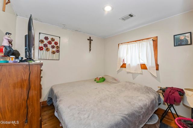 502 4th Street, Watervliet, NY 12189