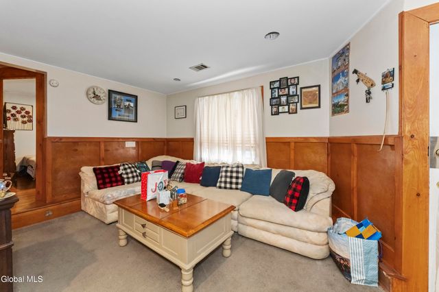 502 4th Street, Watervliet, NY 12189