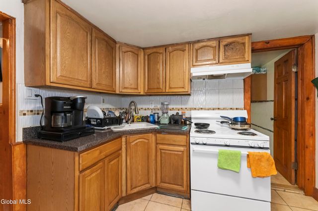 502 4th Street, Watervliet, NY 12189